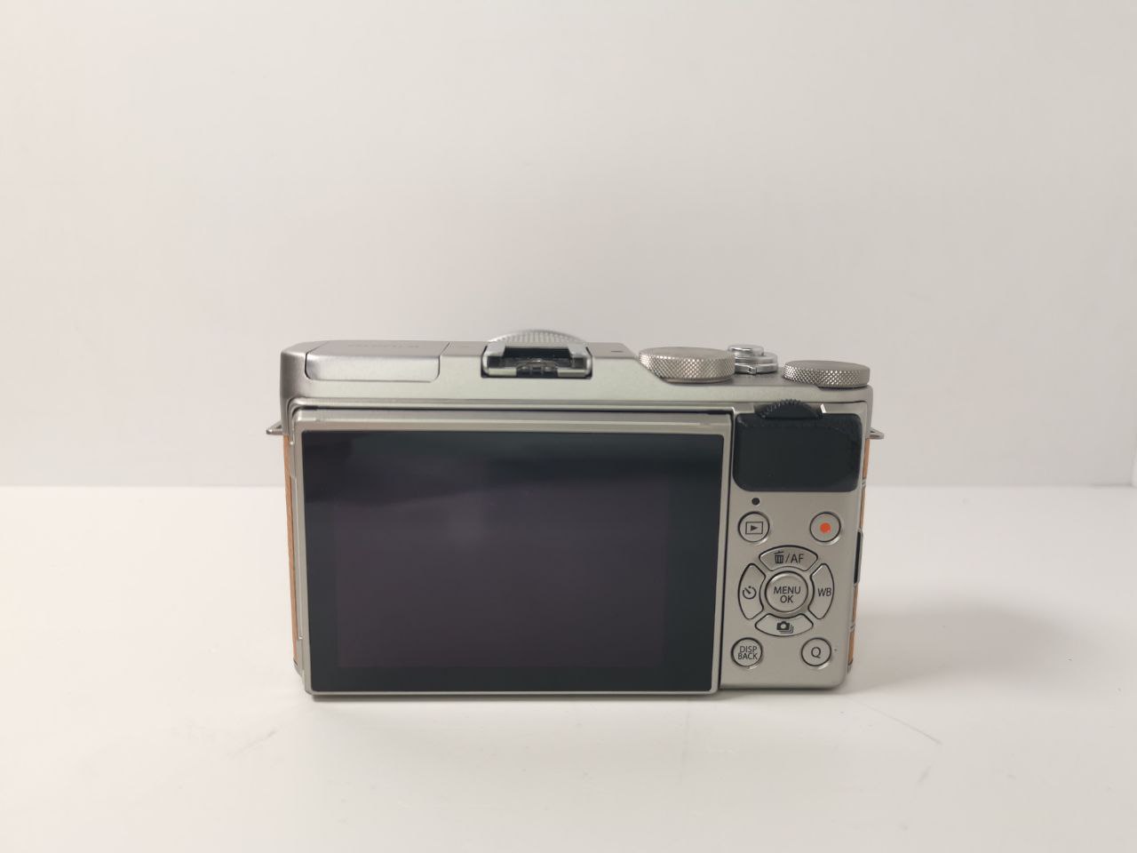 Fujifilm X-A3 KIT + XC 16-50 F 3.5-5.6  OIS II фото №3