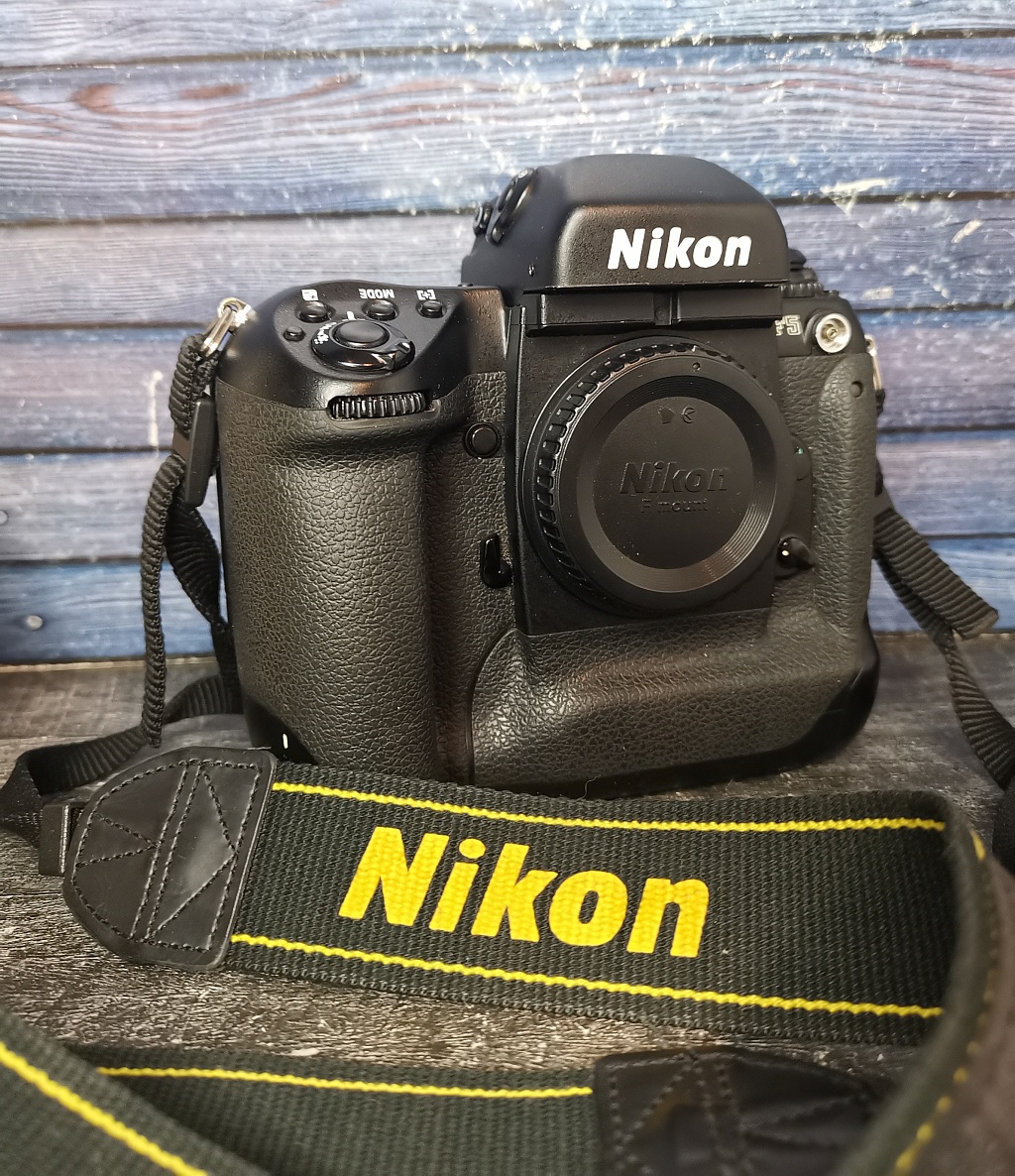 Nikon f5 (body) фото №3