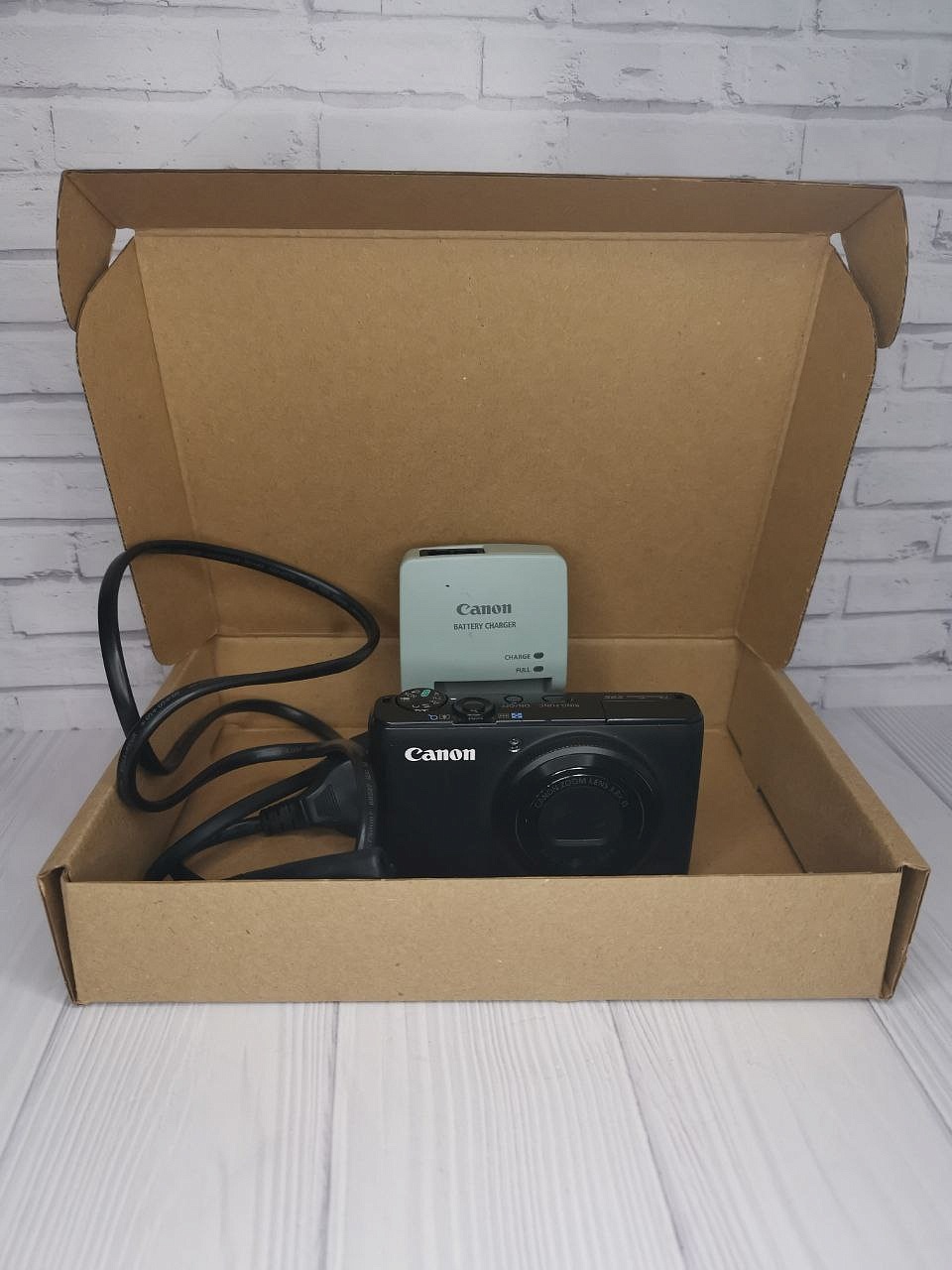 Canon PowerShot S95 Box фото №2