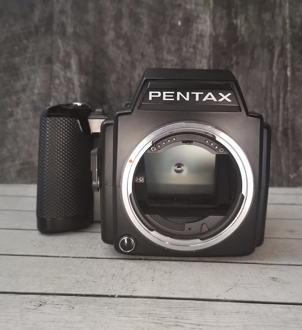 Pentax 645 (body) фото №1